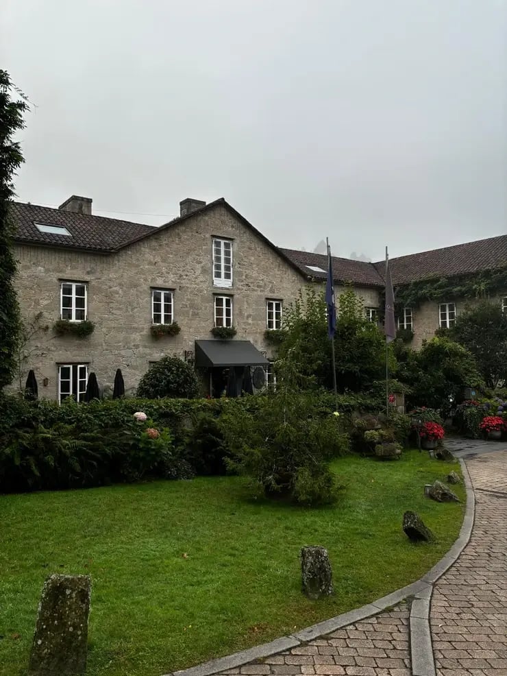 d267ee_0a8816c234c44aaf8006895ae3904e5f~mv2