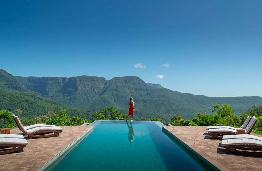 d267ee_2247194e1a1b4701bf79d77b025becb1~mv2