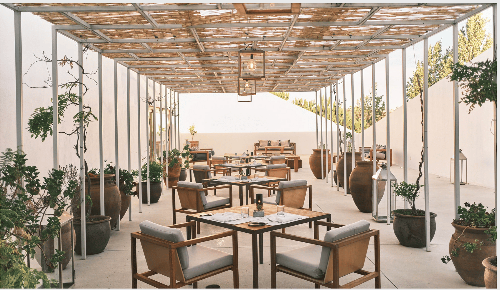 d267ee_2be9fa2e8aca4941b8048f8207656061~mv2