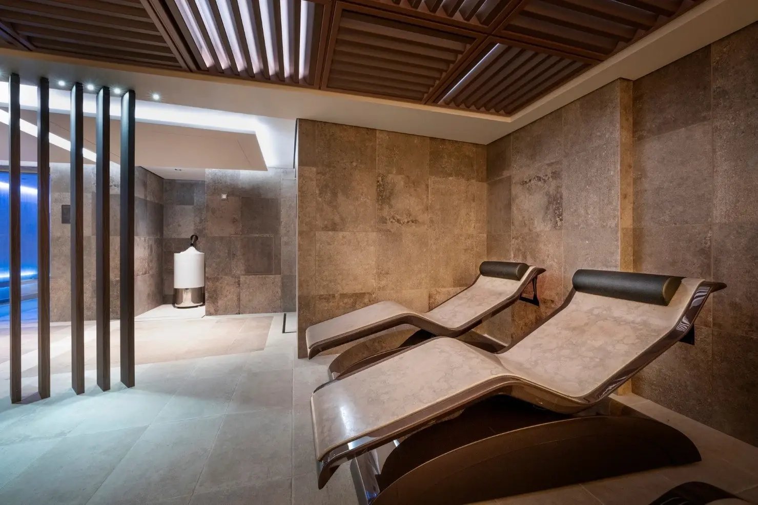 d267ee_7615c35d379e4b00bb539fe67df17e19~mv2