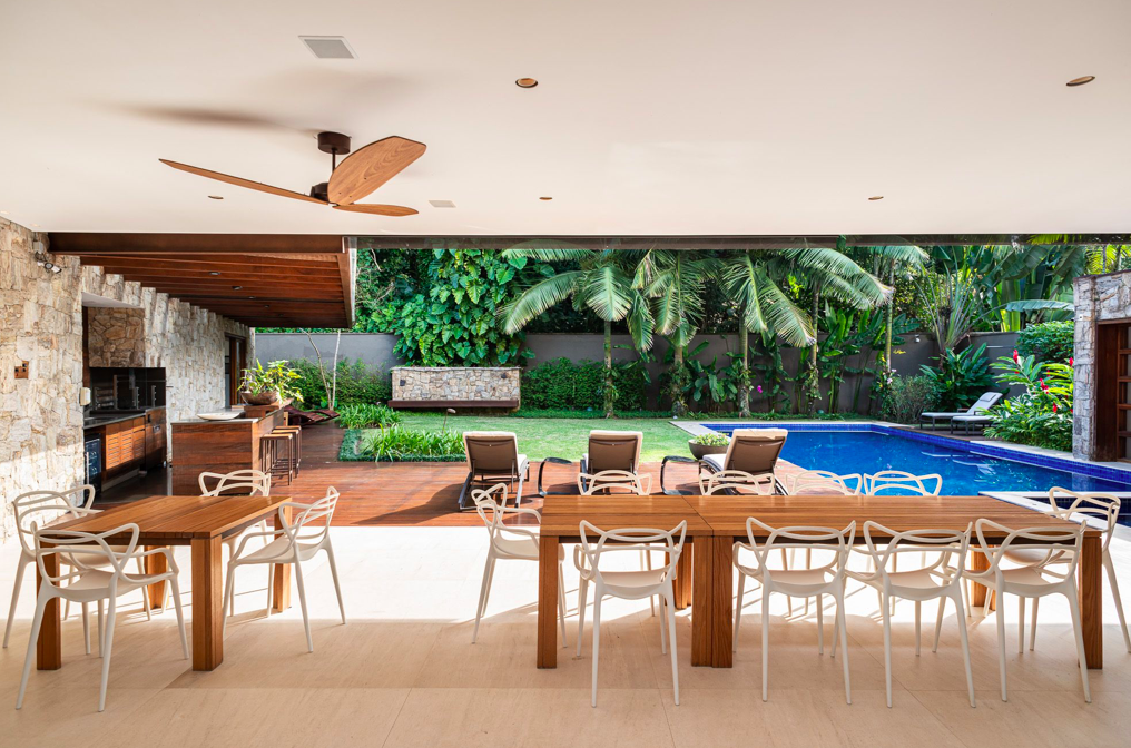 d267ee_8e5852a221314bc087b58fb77611d049~mv2