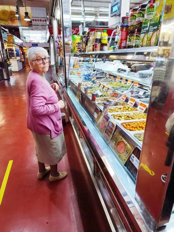 d267ee_a6f1363d04ef41dda1a347d202d641dd~mv2