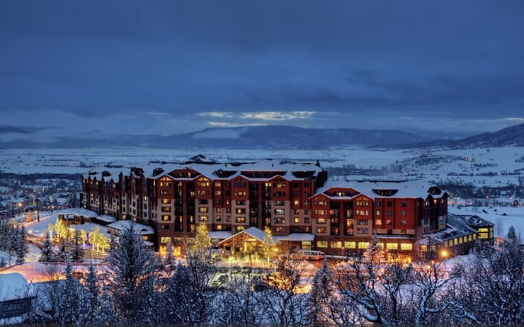 d267ee_f56592aa8a9a49f1bba6a63ee7f6dfde~mv2